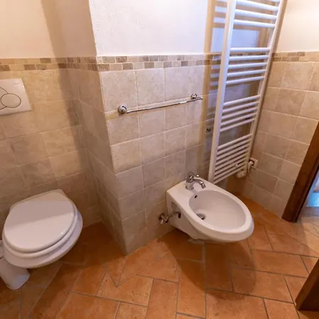 Apartment Vacanze Ranza, Casale Con Piscina E Relax