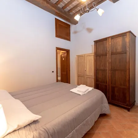 Apartment Vacanze Ranza, Casale Con Piscina E Relax *