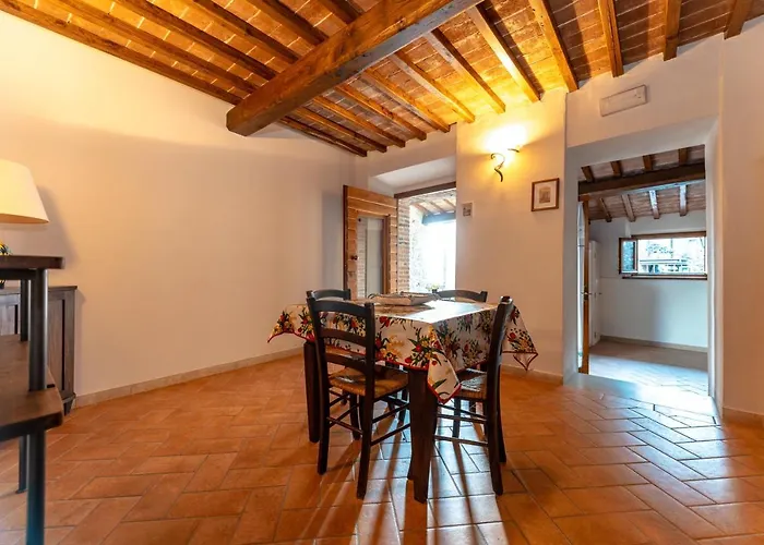 Apartment Vacanze Ranza, Casale Con Piscina E Relax