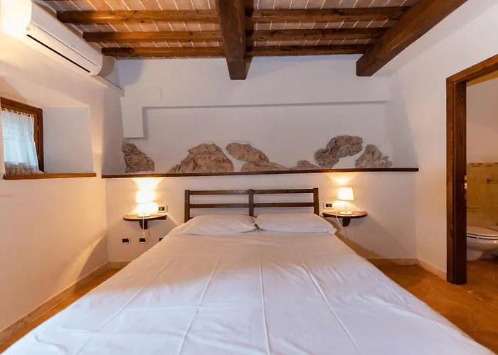 Vacanze Ranza, Casale Con Piscina E Relax Apartment *